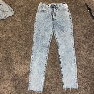 We the Free jeans. 3/4-27. New with tags